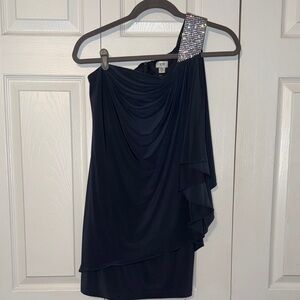 Cache One-Shoulder Gray Dress with Embellished Strap